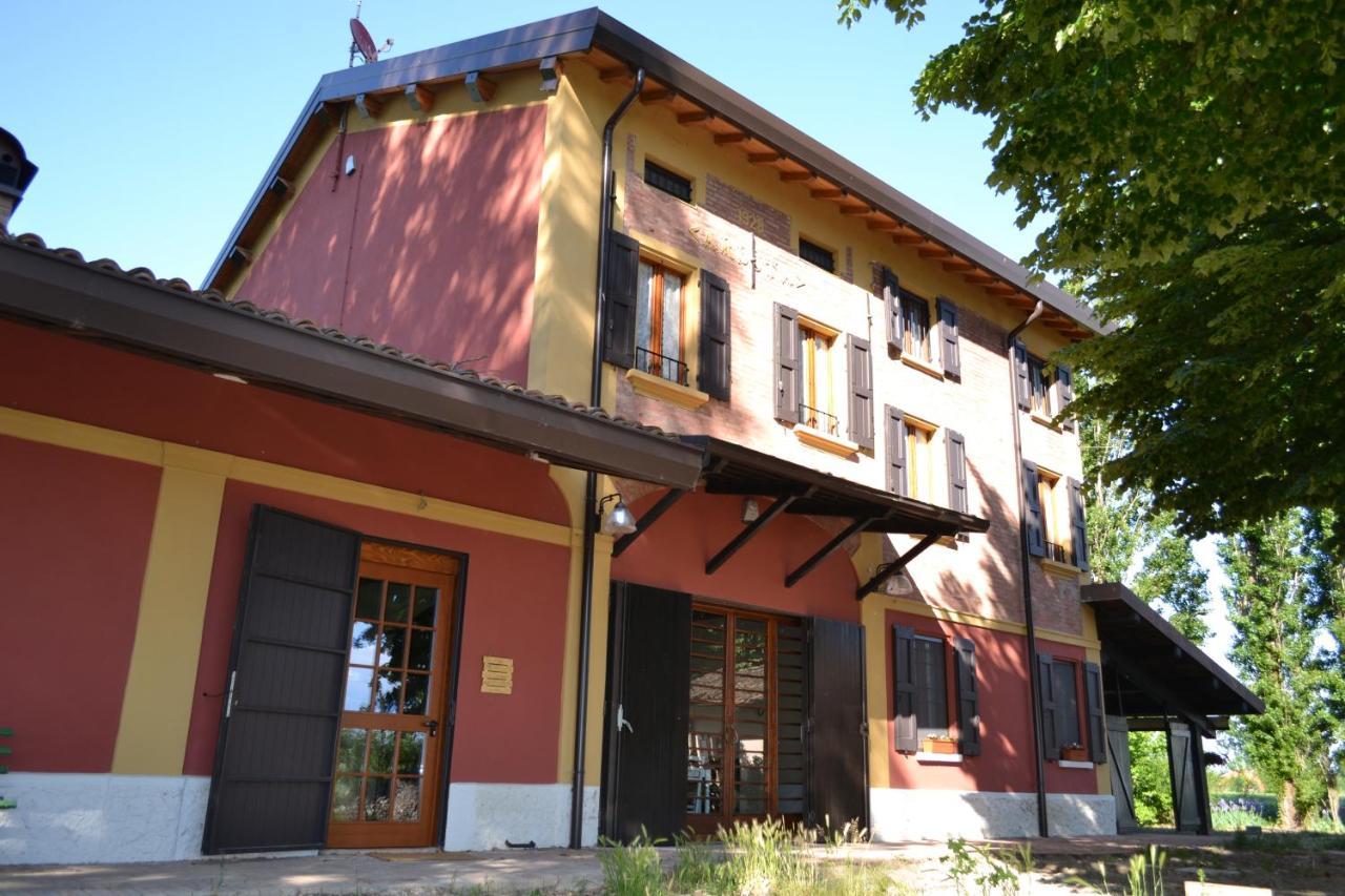 La Locanda Nel Frutteto Rovereto sulla Secchia Exterior photo